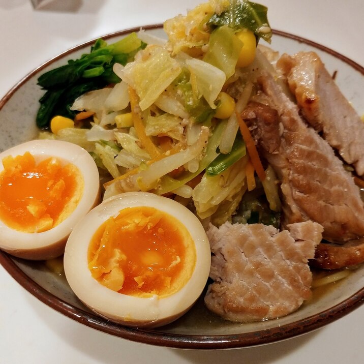 野菜たっぷり☆胡麻味噌ラーメン